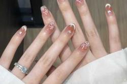 怀孕了能做美甲吗