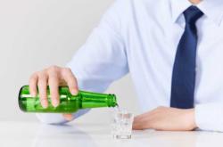 备孕女性当天能喝啤酒吗