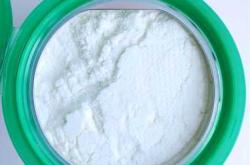 婴儿喝奶粉上火有啥表现