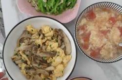 月子期间可以吃哪些炒菜