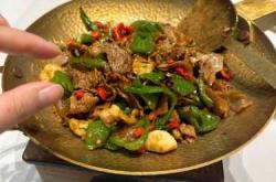 孕12周仍有孕反正常吗