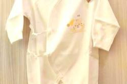 婴儿衣服该买什么牌子