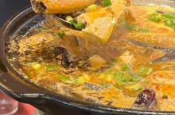 月子里能不能吃泥鳅