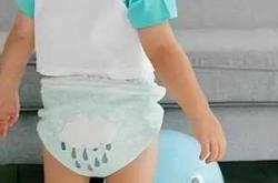 多大孩子适合穿拉拉裤