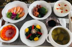 坐月子需要几个人来照顾