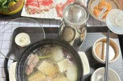 月子期间可以吃火锅吗