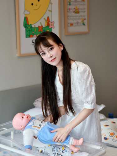坐月子能看手机吗-第1张图片