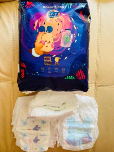 一岁宝宝用尿不湿怎么选-第1张图片