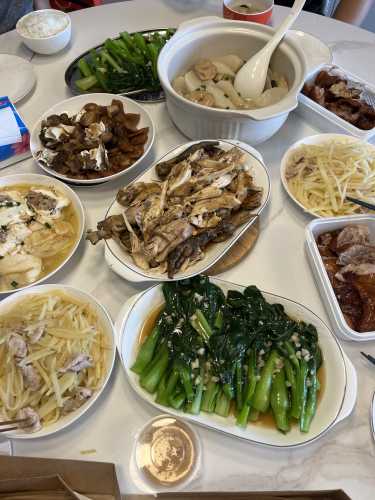 月子里能吃剩饭吗-第1张图片