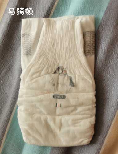 适合夏天的尿不湿啥样好-第1张图片